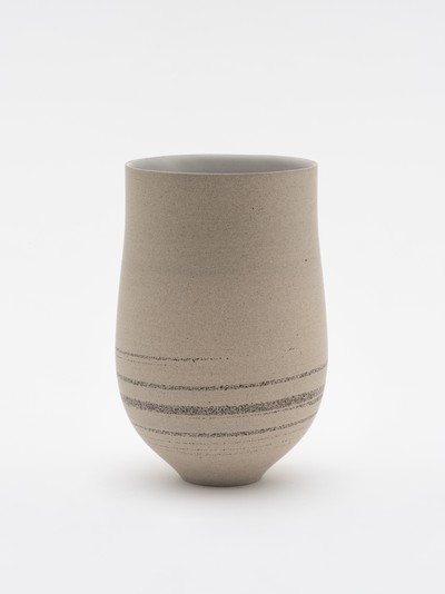 유세리, 희미한 백자