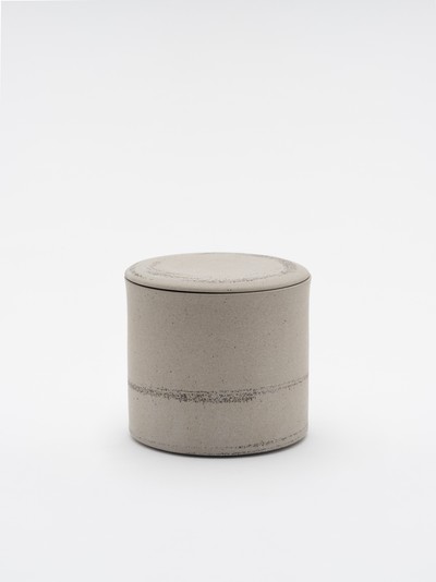 유세리, 희미한 백자_합