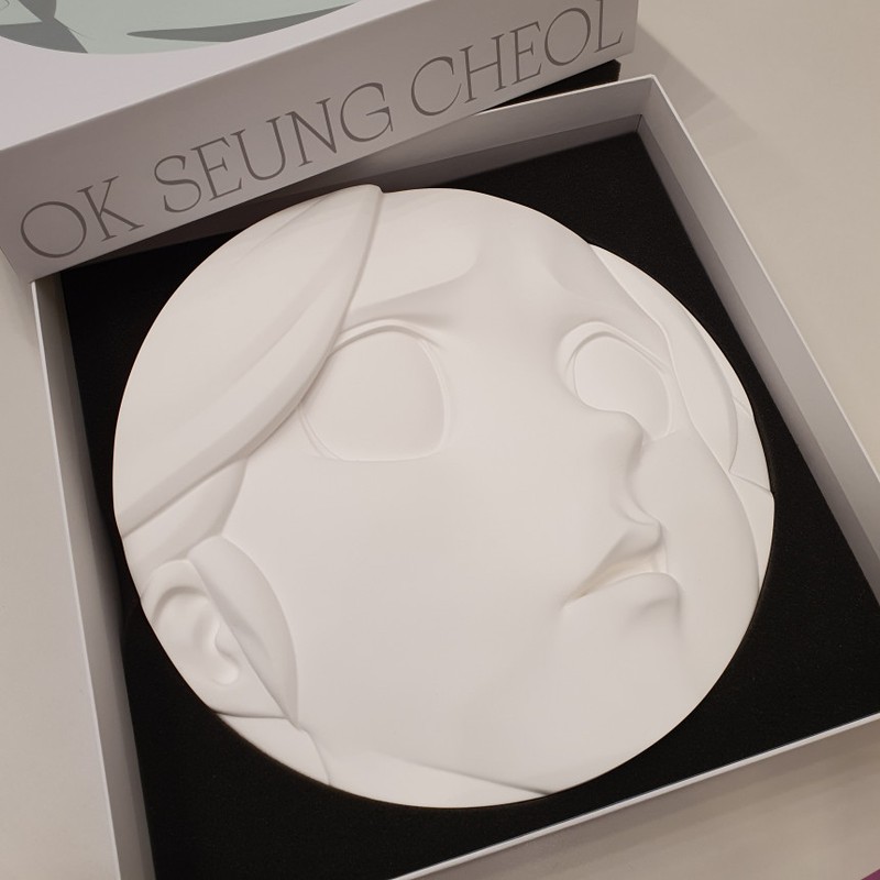 옥승철-Plaster Statue