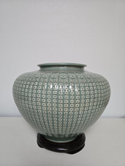 해강 유근형-높이 25cm 입 18cm 밑 13.5cm