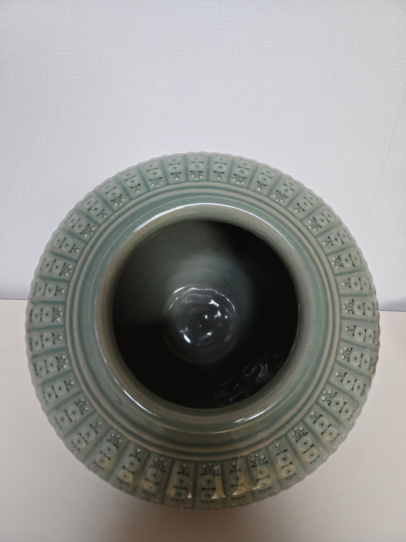 해강 유근형-높이 25cm 입 18cm 밑 13.5cm
