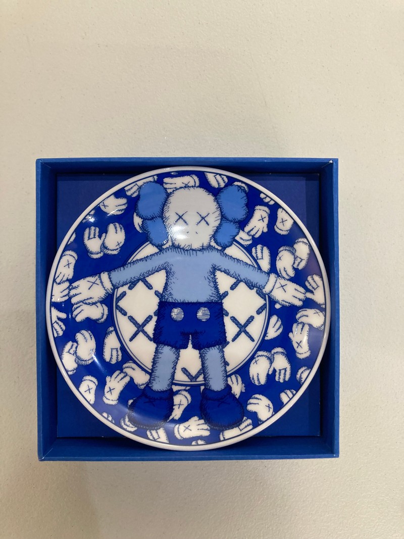 Kaws-Kaws Holiday Taipei 세라믹 플레이트