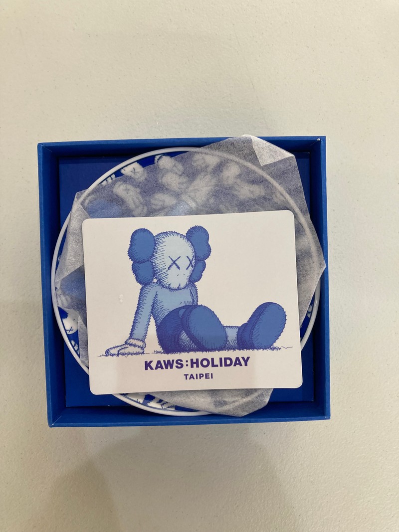 Kaws-Kaws Holiday Taipei 세라믹 플레이트
