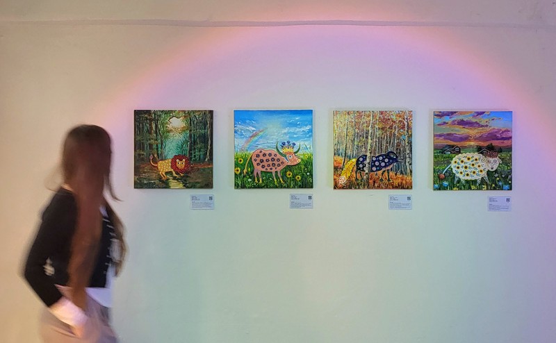 제 개인전 “Bizarre animals”